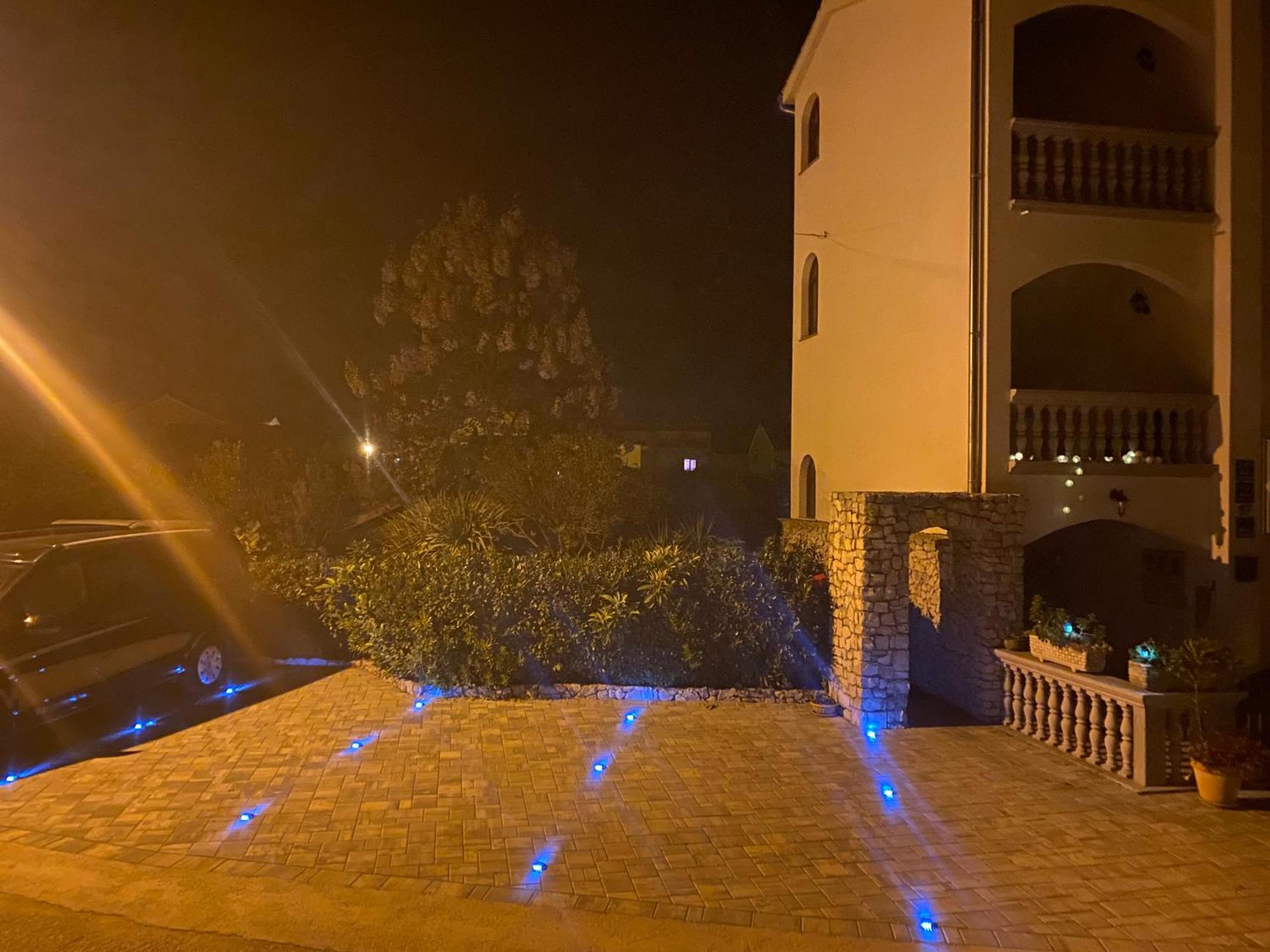Villa Grey Stone Vodice Exteriör bild